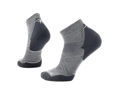 Smartwool Run Targeted Cushion Ankle Socks Men's Low Cut Socks Shoes Medium Gray: Md (men's Shoe 6-8.5)