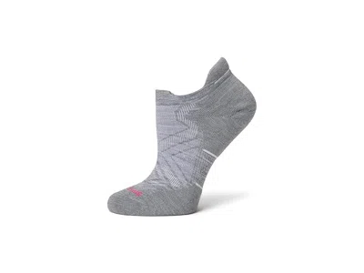 Smartwool Run Targeted Cushion Low Ankle Socks Women's Crew Cut Socks Shoes Light Gray/white: Lg (women's Shoe