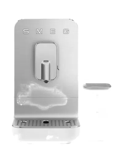 Smeg Espresso Automatic Coffee Machine (33.6 X 43 X 18 Cm) In Silver