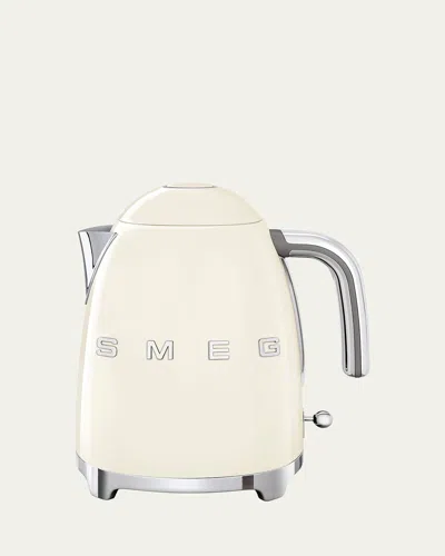SMEG RETRO ELECTRIC KETTLE, POLISHED WHITE