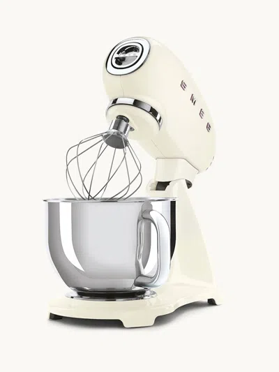 Smeg Retro-style Stand Mixer Cream In White