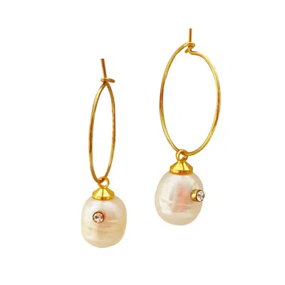 Smilla Brav Women's Gold / White Dainty Pearl Earrings Greta