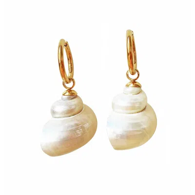 Smilla Brav Women's Gold / White Snake Shell Earrings Daria
