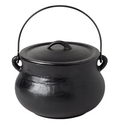 Smith And Clark Smith & Clark 4 Qt Pre-seasoned Cast Iron Covered Cauldron With Wire Handle In Black