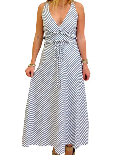 Smith & Quinn Beryl V-neck Maxi Dress In Blue In Gray