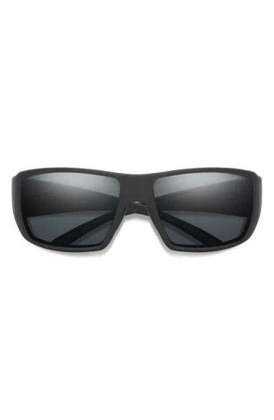Smith Guide's Choice 62mm Polarized Oversize Wraparound Sunglasses In Black/chromapop Glass Gray