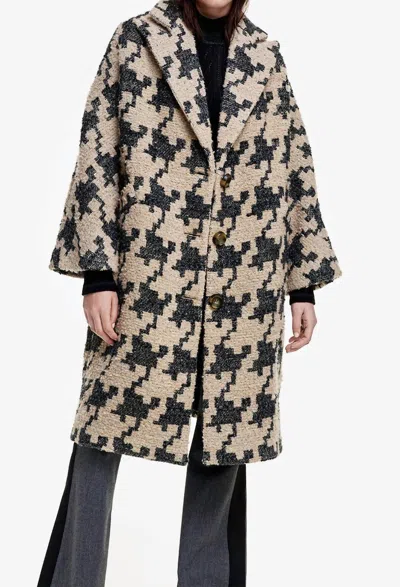 Smythe Oversized Swing Coat In Oatmeal Houndstooth In Brown