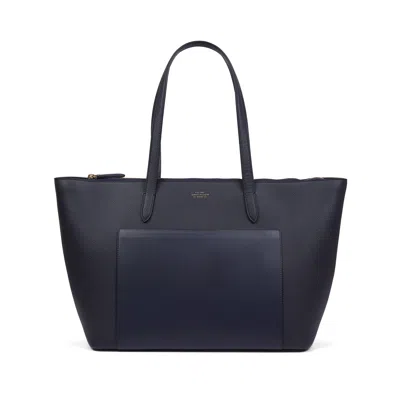 Smythson East West Tote Bag With Zip In Panama In Navy