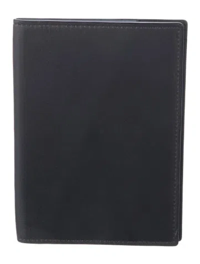 Pre-owned Smythson Leather Passport Holder In Gray