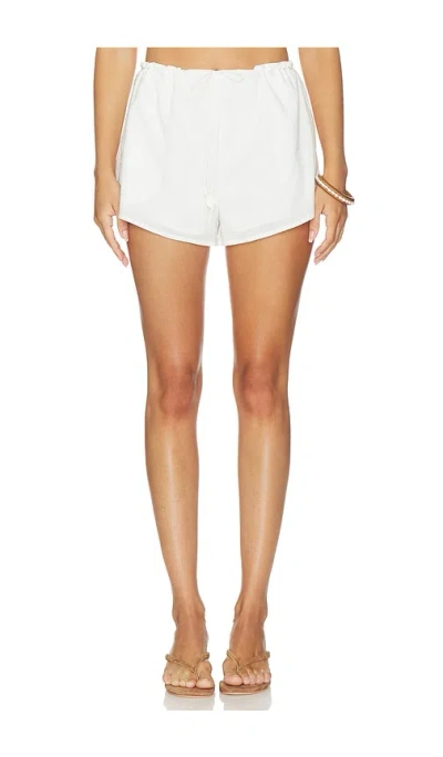 Sndys Artia Short In White
