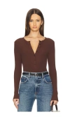 Sndys Henley Bodysuit In Brown