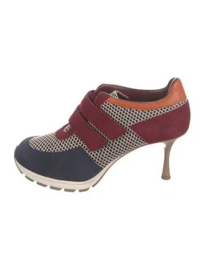 Pre-owned Sneex Colorblock Pattern Leather Trim Embellishment Pumps In Red