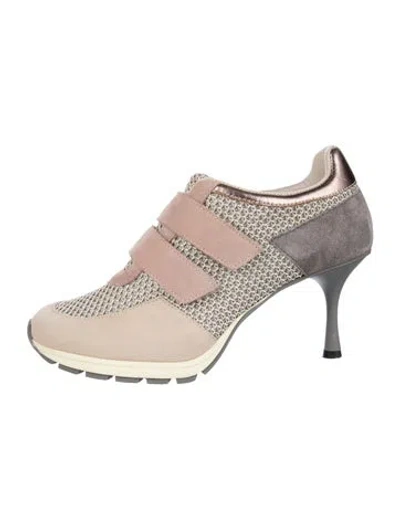 Pre-owned Sneex Suede Pumps In Multi