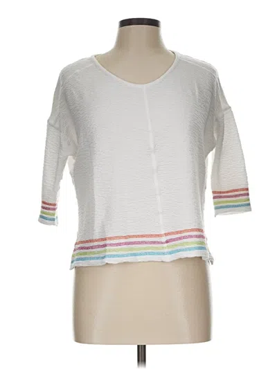 Pre-owned Sno Skins 3/4 Sleeve Top White Scoop Neck Tops