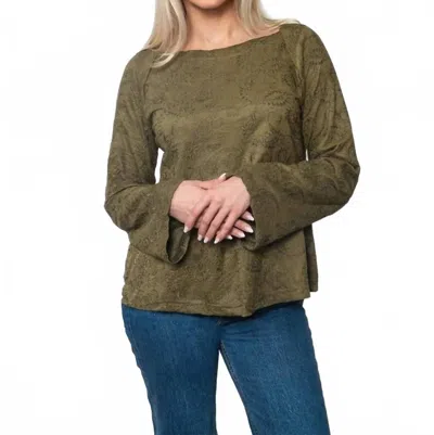 Sno Skins Embroidered Scoop Neck Top In Olive In Green