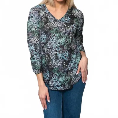 Sno Skins Printed Crinkle V Neck Blouse In Dreamy In Multi