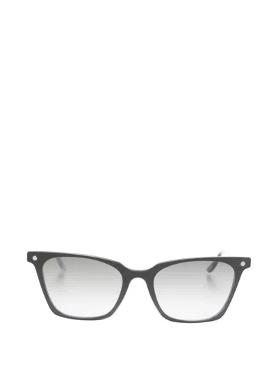 Snob Rectangle Frame Sunglasses In Black