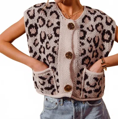So Me Aubrielle Sweater Vest In Taupe In Neutral