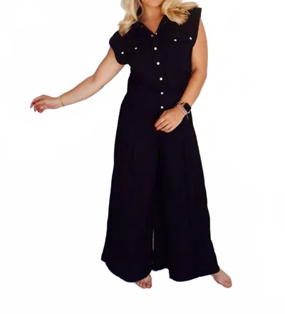 So Me Button Down Jumper In Black