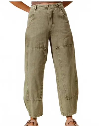 So Me Mineral Washed Mid Rise Jeans In Light Olive In Black