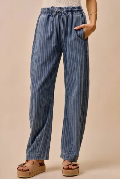 So Me Stripe Barrel Denim Jeans In Blue