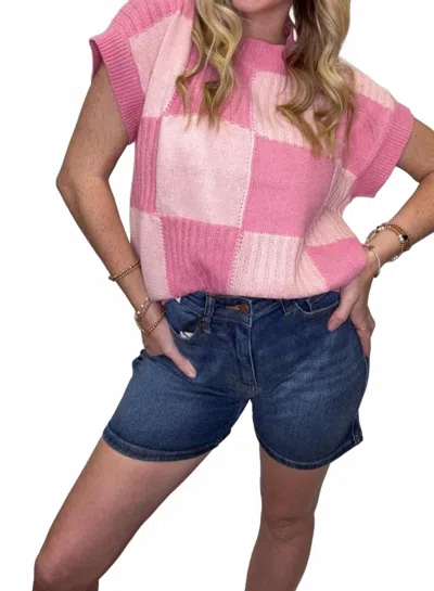 So Me The Casual Check Top In Pink
