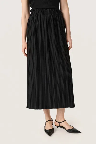 Soaked In Luxury Sivone Plisse Elastic Waist Maxi Skirt In Black