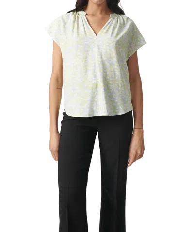 Soaked In Luxury Wynter Notch Neck Short Sleeve Blouse In Skyway Dizzy In Multi