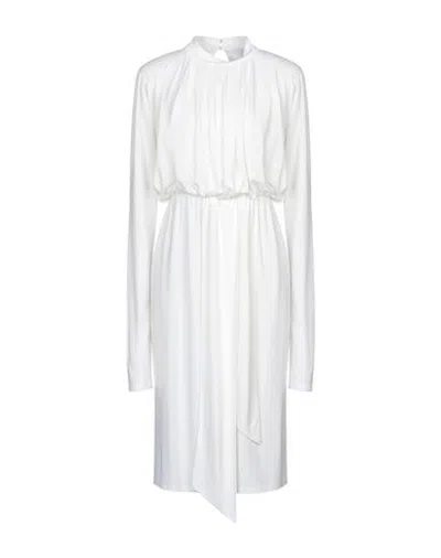 Soallure Knee-length Dress In White