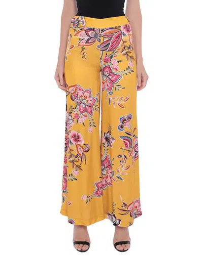 Soallure Pants In Yellow