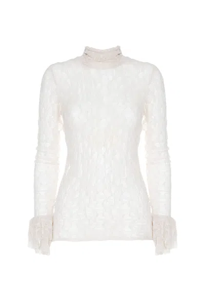 Soallure Woman  With Lace Wrists In White