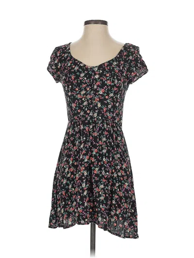 Pre-owned Socialite Casual Dress In Black