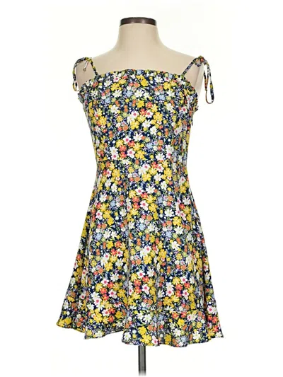 Pre-owned Socialite Casual Dress In Yellow