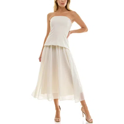 Socialite Corset Strapless Mixed Media Maxi Dress In Multi