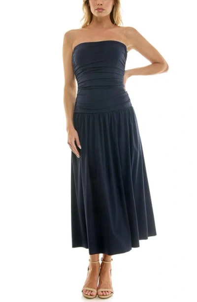 Socialite Ruched Bodice Strapless Dress In Blue