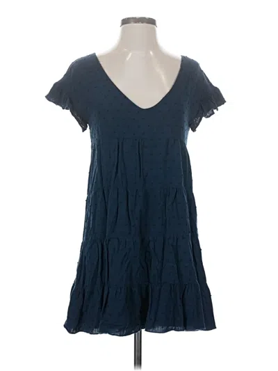 Pre-owned Socialite Short Sleeve Top Blue V-neck Tops