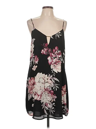 Pre-owned Socialite Sleeveless Blouse In Black
