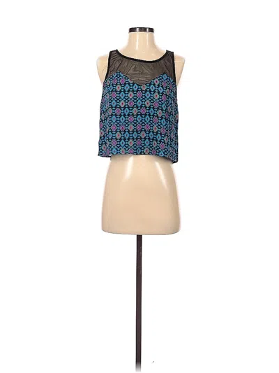Pre-owned Socialite Sleeveless Blouse In Blue