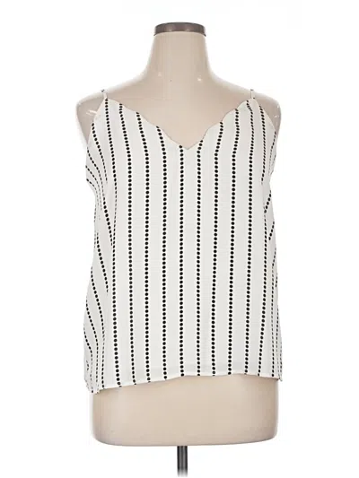 Pre-owned Socialite Sleeveless Top Ivory V-neck Tops