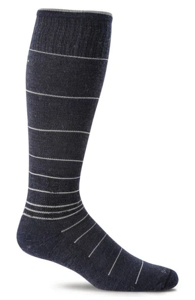 Sockwell Circulator Compression Socks In Blue