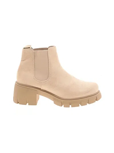 Pre-owned Soda Ankle Boots In Tan