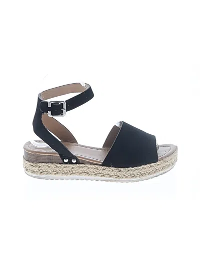 Pre-owned Soda Sandals In Black