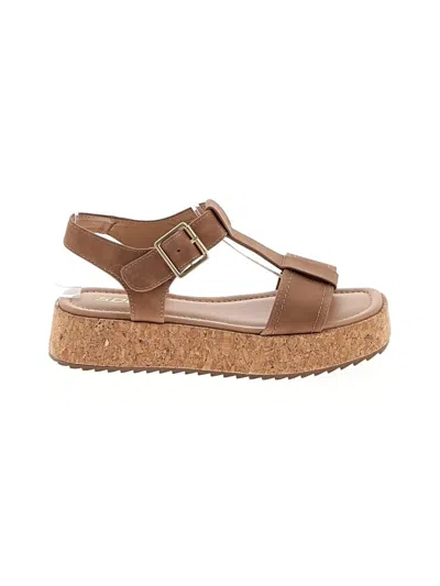 Pre-owned Soda Sandals In Brown