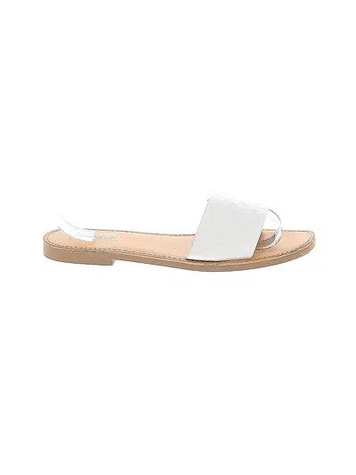Pre-owned Soda Sandals In White