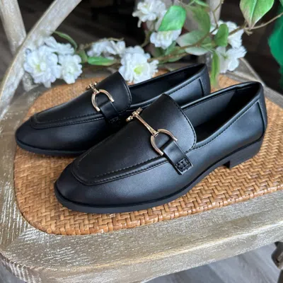 Soda Women's Guitar Buckle Loafer In Black