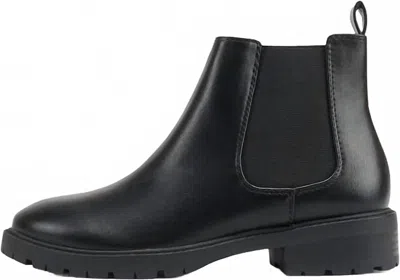 Soda Women's Hopper Chelsea Ankle Boot In Black