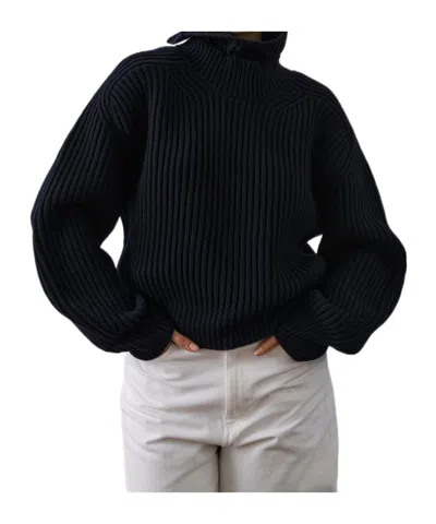 Soeur High-neck Long-sleeved Jumper In Black