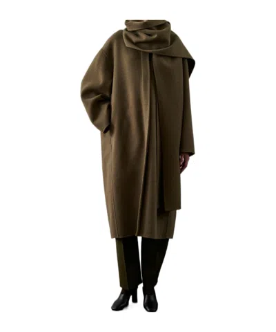Soeur Long-sleeved Coat In Green