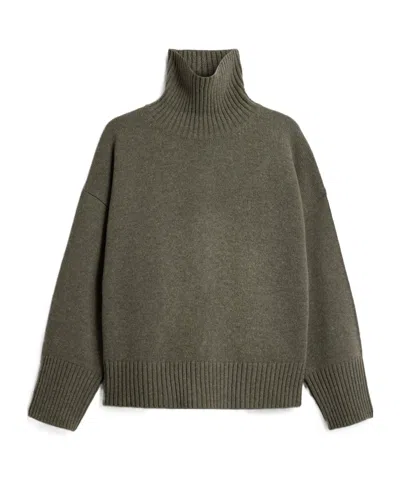 Soeur Turtleneck Sweater In Gray