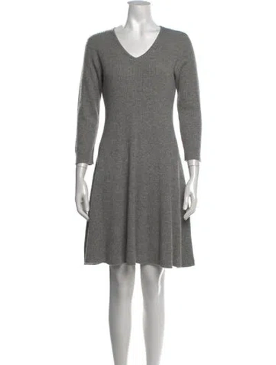Pre-owned Sofia Cashmere Cashmere Knee-length Dress In Grey